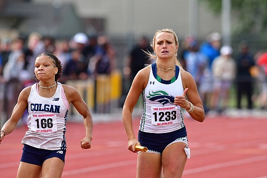 Girls 4x400m Finals